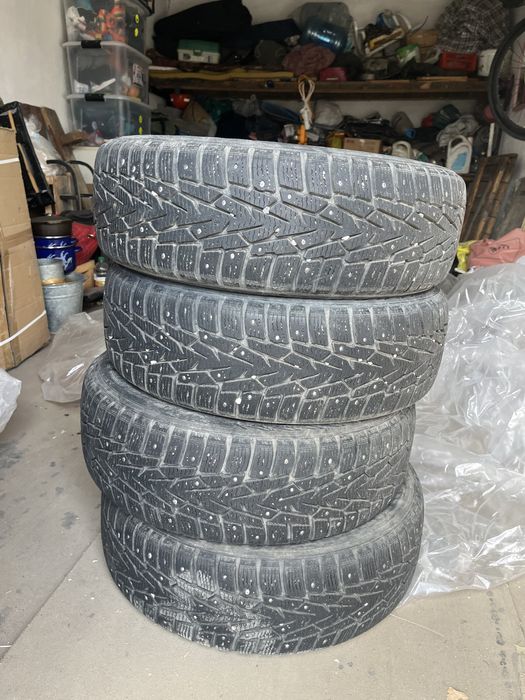 Продам шины 4 штуки