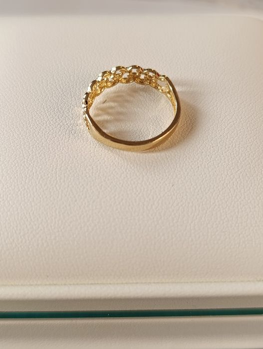 Золотое кольцо Турецкая изделия, Проба 585, вес 1,20 гр, размер  17, 5