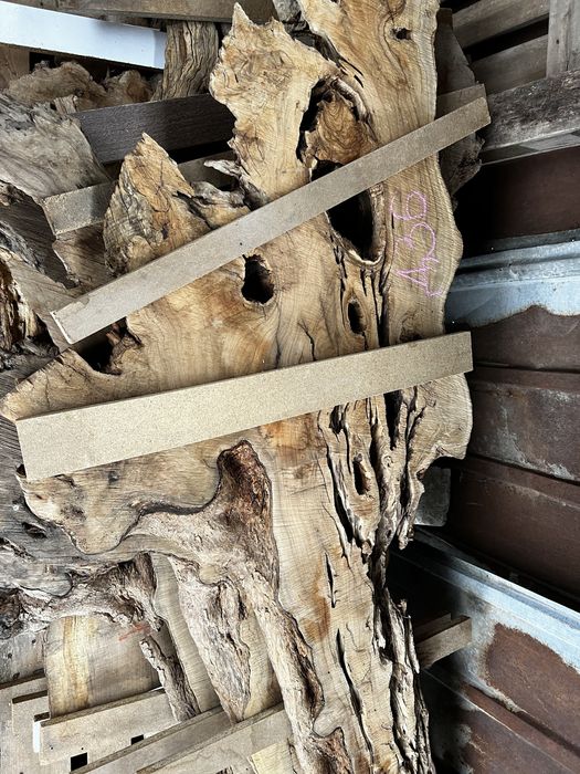 Сух дървен материал от маслина