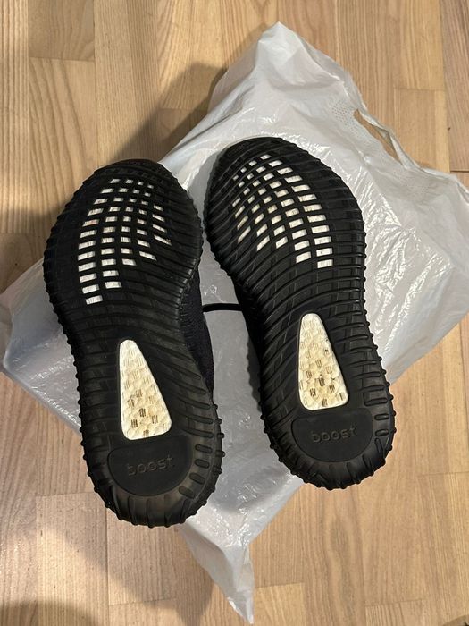 Yeezy 350 negre noi