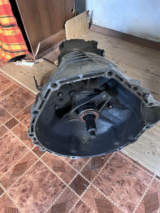 Коробка Мерседес w202