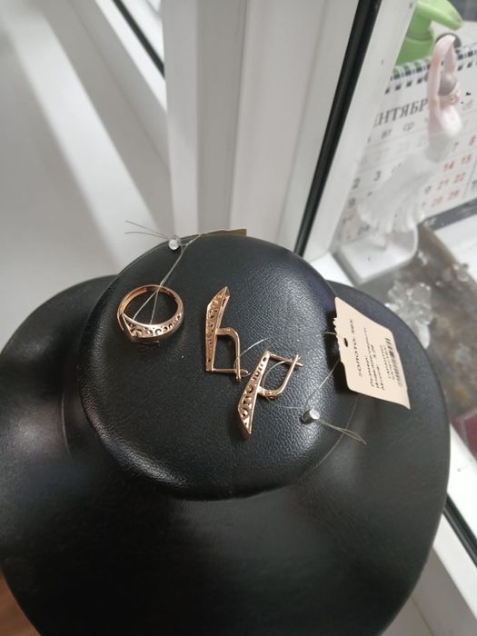 Продам Золото литой хороший