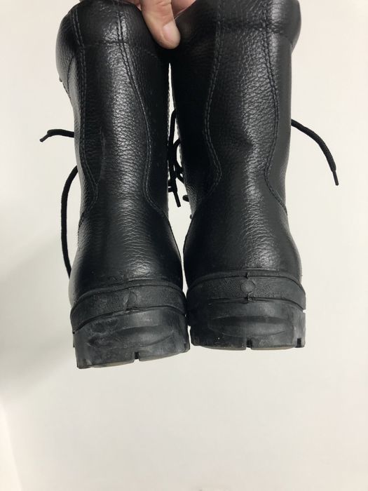 Продам берцы новый