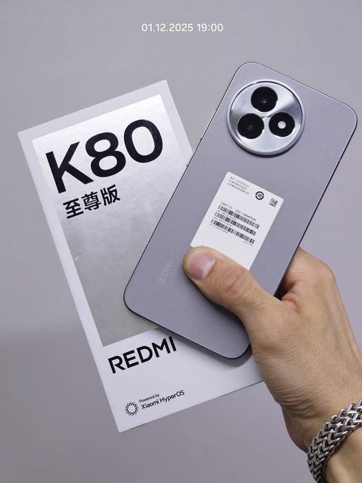 Redmi k80 ultra 12/512gb частота 144грц Dimensity 9400+