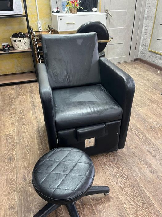 Продам педикюрное кресло