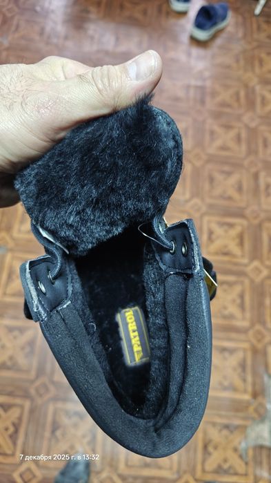 Продам ботинки мужские, зимние