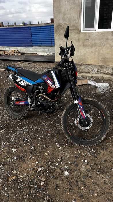 Жебе мото сатылады 300 куб