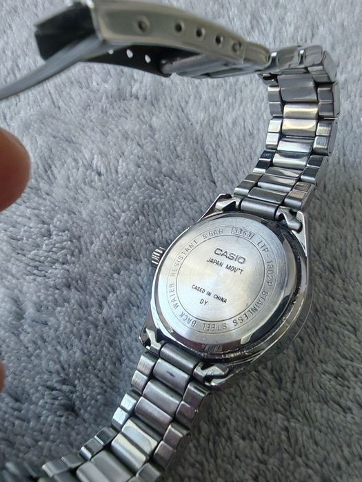 Vand ceas Casio de dama