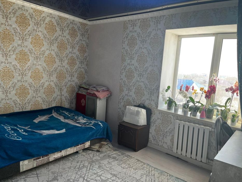 Продам 2 к.кв в с.Бадамша