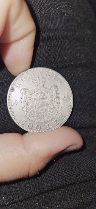 Vand monede Regele Mihai 1