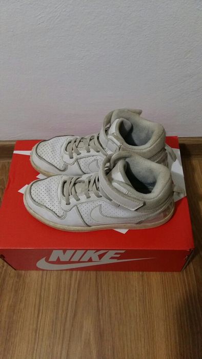 Детски маратонки NIKE