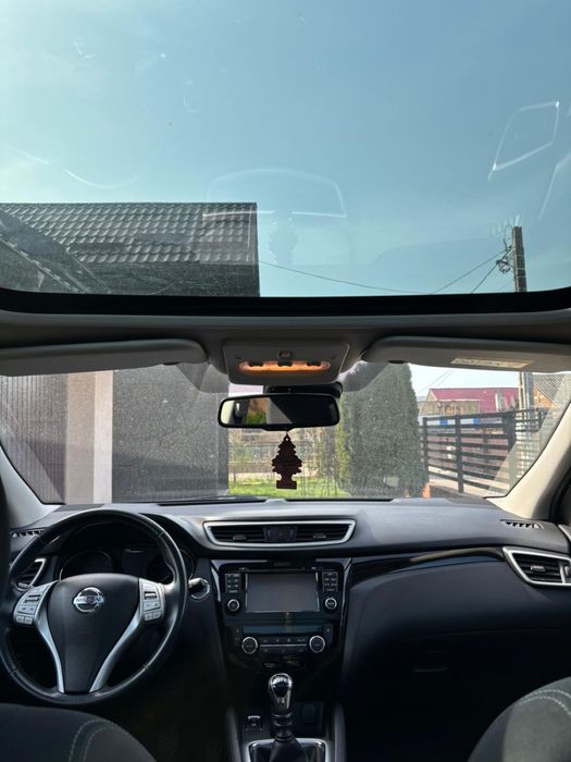 Nissan Qashqai 1.5 dCi 2015 110 CP 213000 km Panoramic Camera 360