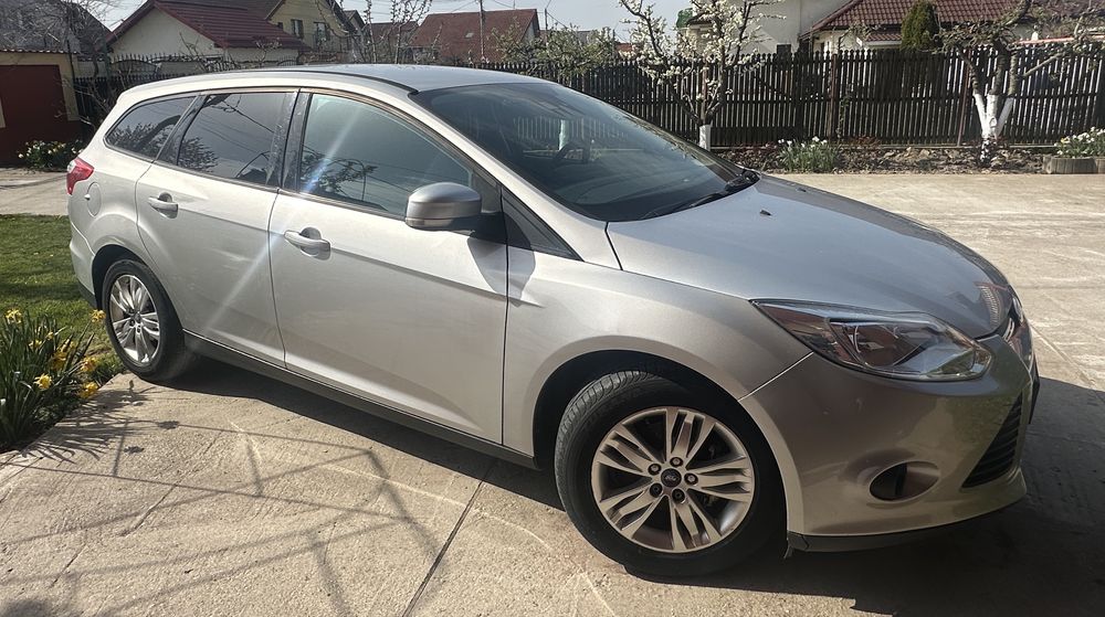 Ford focus benzina 157000 km