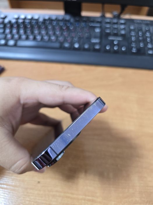 Продаю Iphone 14 pro 256gb