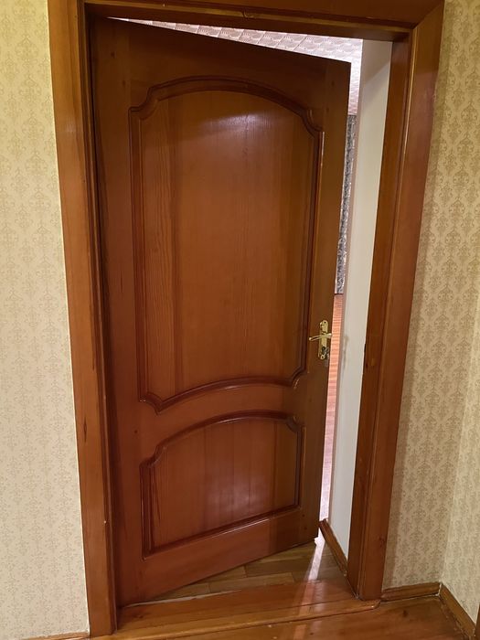 Двери для дома