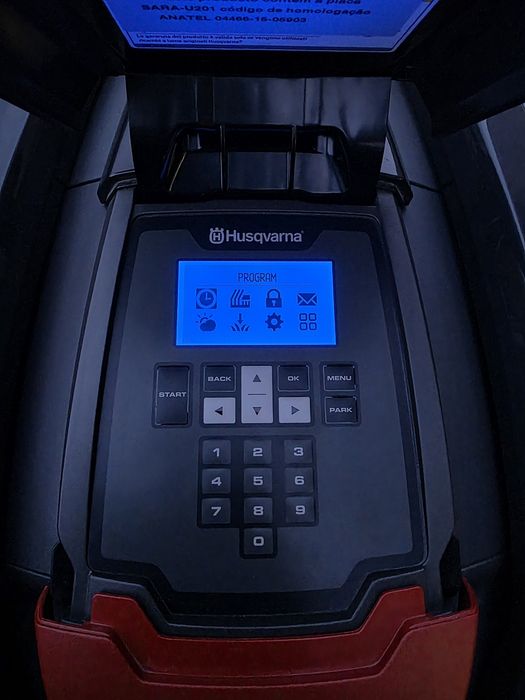 Husqvarna Automower 440 robot gazon / iarba NOU