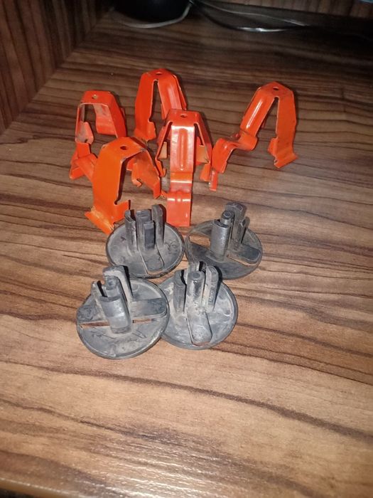 Мерседес.124 Пластик салона.