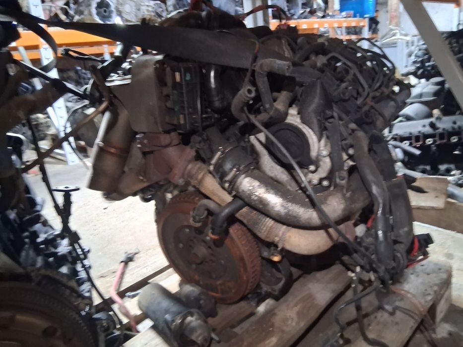 Vând motor Audi a6c6 facelift 2.7 bpp