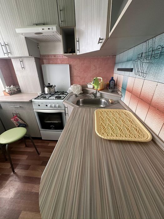 Сдам 2 комнатную квартиру