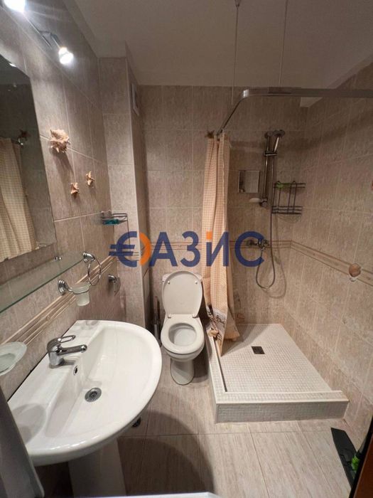 Продава се Двустаен апартамент в Свети Влас - 70 кв.м за 612 €/кв.м - Снимка #9