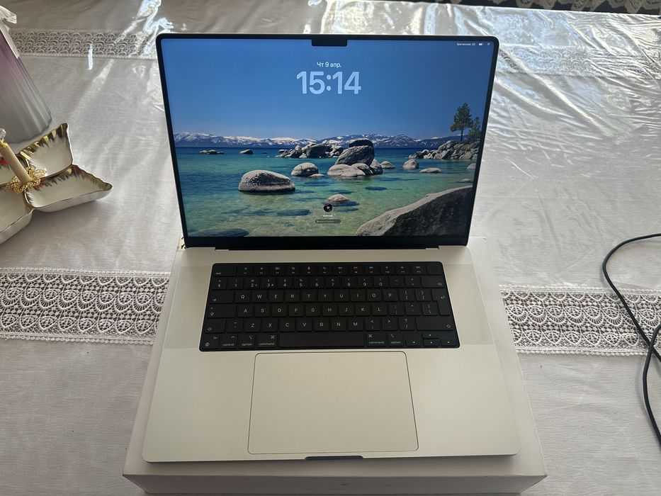 Macbook 16 pro m3 pro