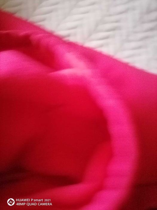 Продаю спортивный костюм.