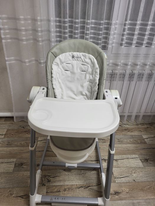 Продам шезлонг- стульчик для кормления-стульчик ,3в1