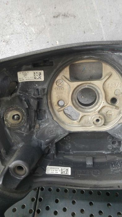 Volan in 4 spite audi a2 8z0 61333120a 61333020a 8e0000124