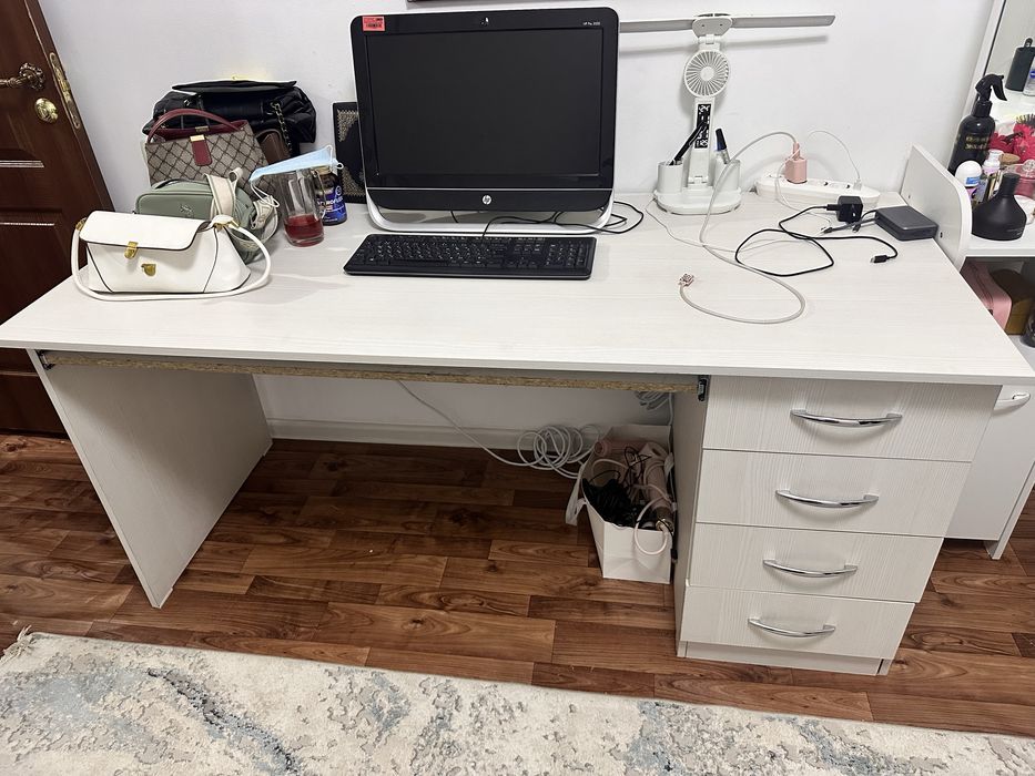 Офисный стол 160х70х70