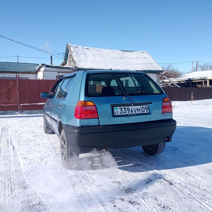 Продам гольф 3 двигатель 1.8 моно гур