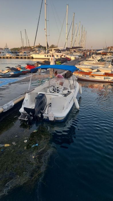 Продавам лодка Quiksilver 505 open