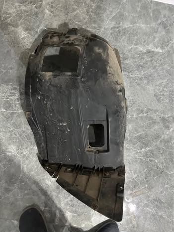 Carnaj fata Dreapta Bmw e90/91 original 2005-2008