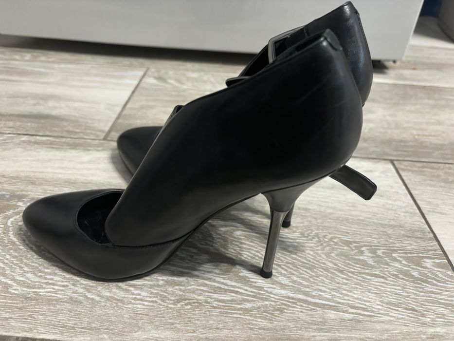 Pantofi guess Noi 38/38.5