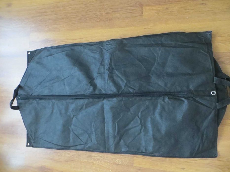 Калъфи за съхранение на дрехи