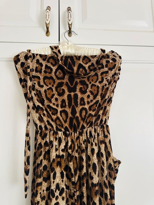 Salopeta animal print , masura S / M , material de calitate ,fin