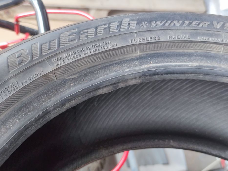 Зимни гуми YOKOHAMA 215/50/17