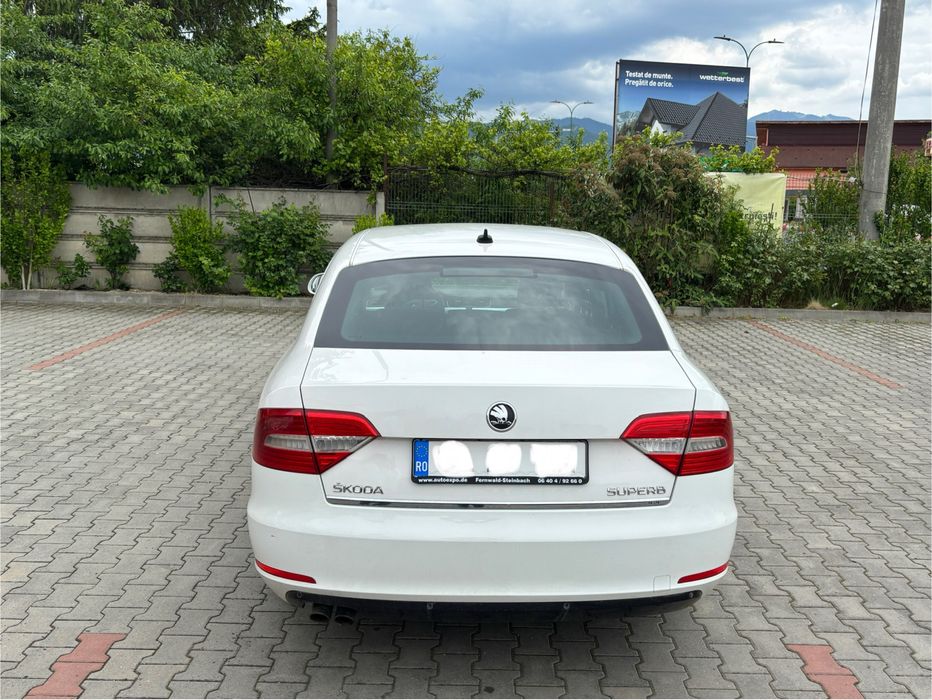 SKODA Superb 2014 — imagine 5