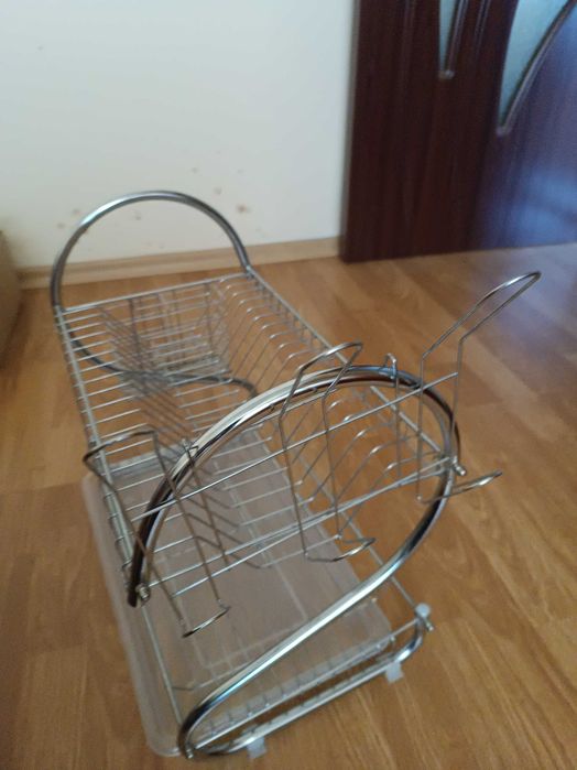 Шушилник за чинии