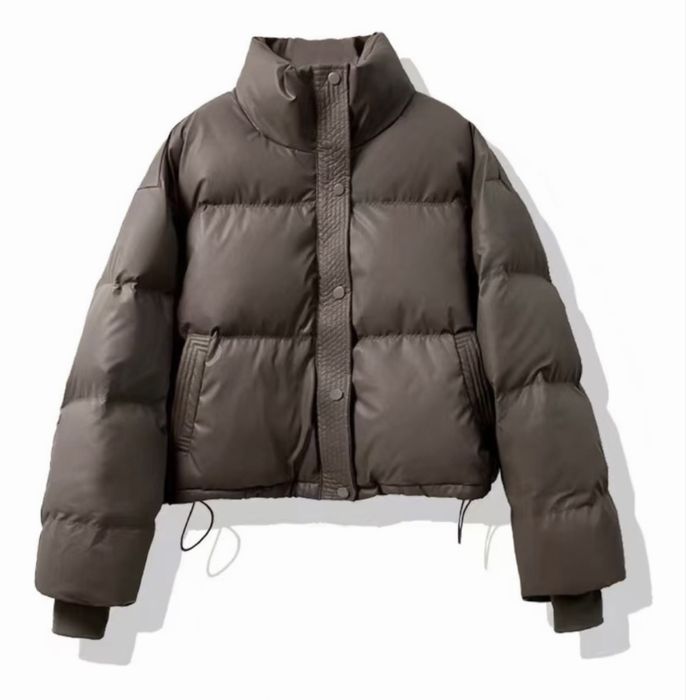 Куртка демисезонная + капор трикотажный в подарок