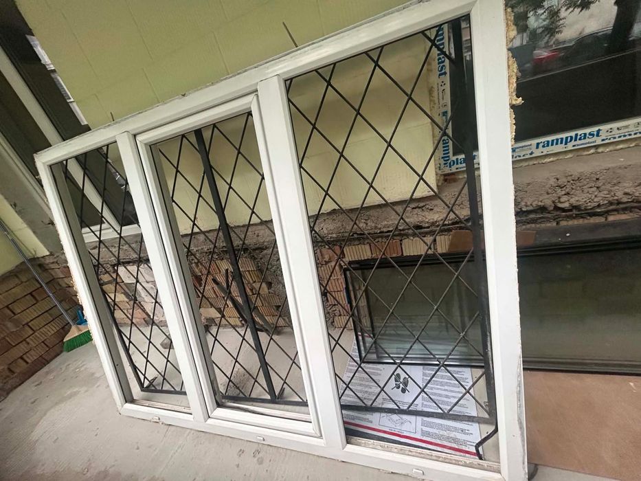 Geam termopan PVC 3 canate rabatabil stare bună