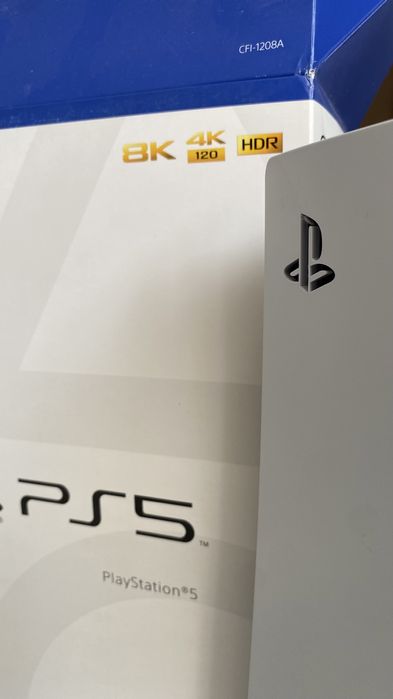 Продается Play Station 5