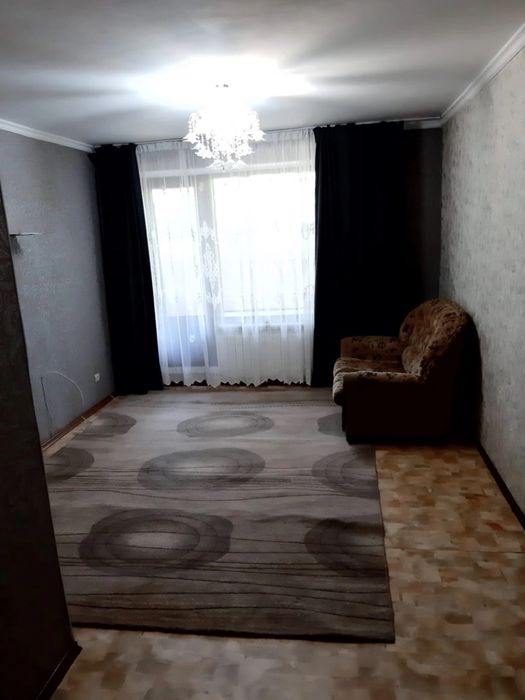 Сдаётся 1 ком квартира В центре