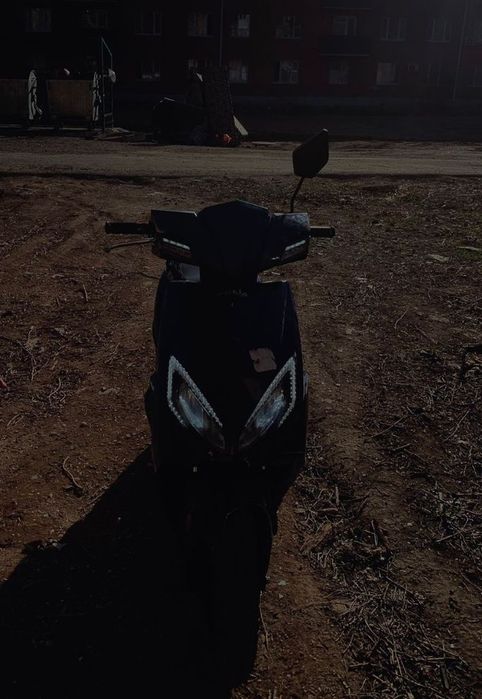 Мапед с документами