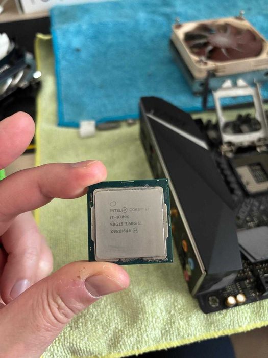 KIT PC | i7-9700K | 32GB DDR4 3000MHz | Cryorig C7 | SSD240GB Kingston