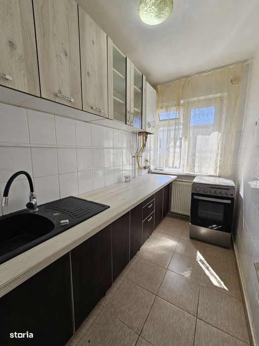 Apartament cu 2 camere, str. Ion Creangă
