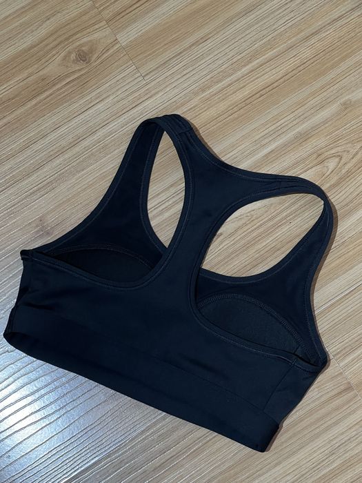 Nike топ спортивный