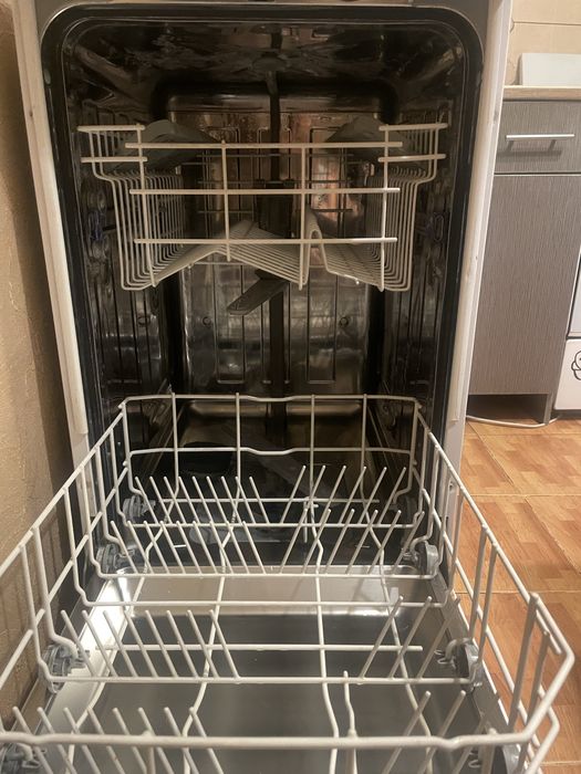 Посудомоечная машина BEKO DFS151