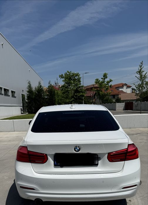 BMW Seria F30 /318i Facelift (2017)
