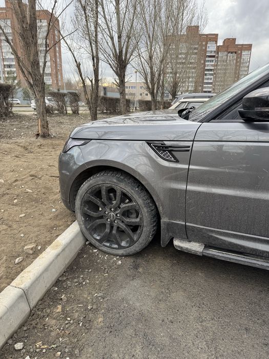 Продам диски с резиной R22