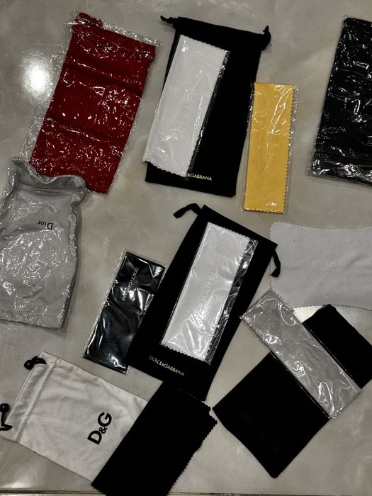 Платов калъф за очила + подарък кърпичка